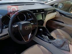 تۆیۆتا کامری